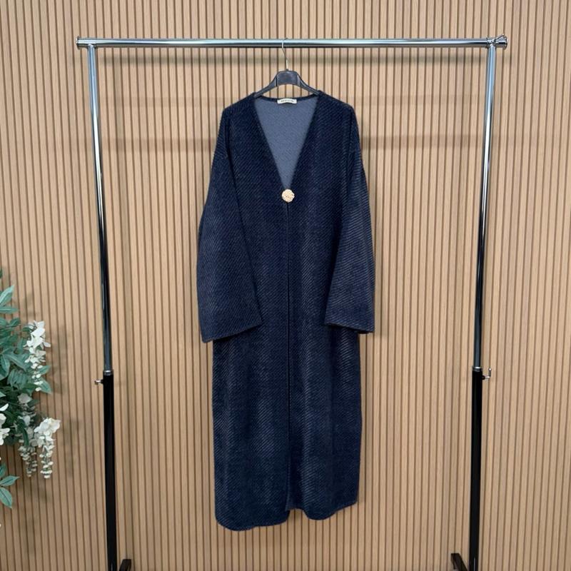 MV - Premium Thick Long Cardigan with Pockets, Removable Gold Brooch 8-18)