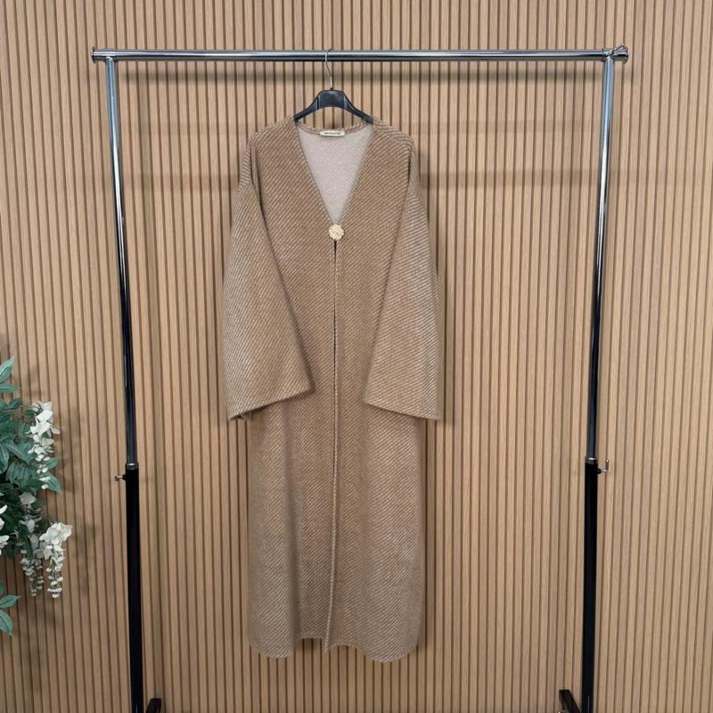 MV - Premium Thick Long Cardigan with Pockets, Removable Gold Brooch 8-18)