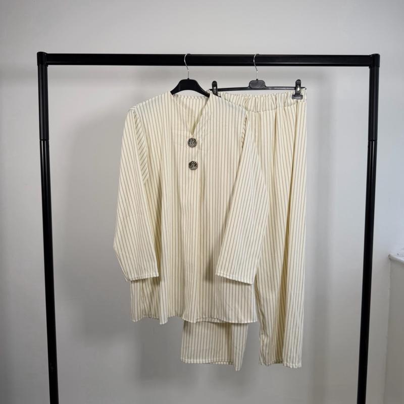 MV05 - Gold Button Striped Co-Ord set (8-16)