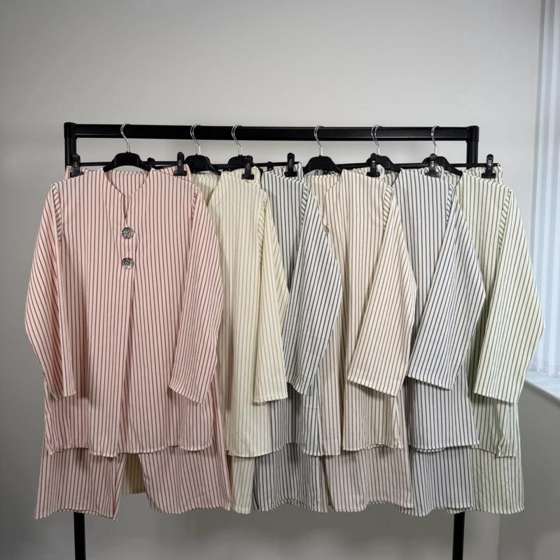 MV05 - Gold Button Striped Co-Ord set (8-16)