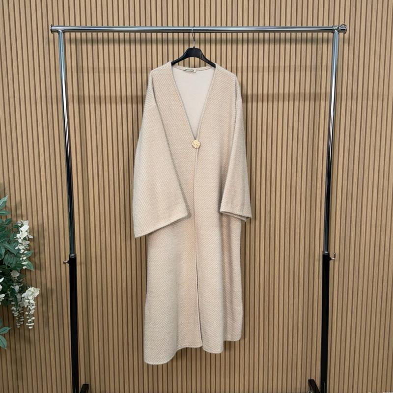 MV - Premium Thick Long Cardigan with Pockets, Removable Gold Brooch 8-18)