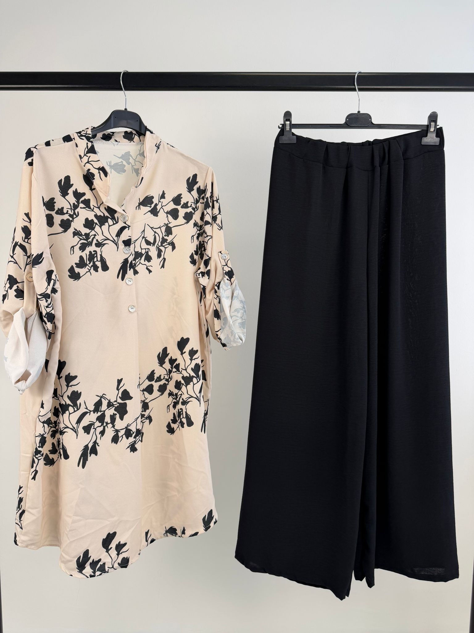 Floral Print Set - Relaxed Fit (Top & Trousers)