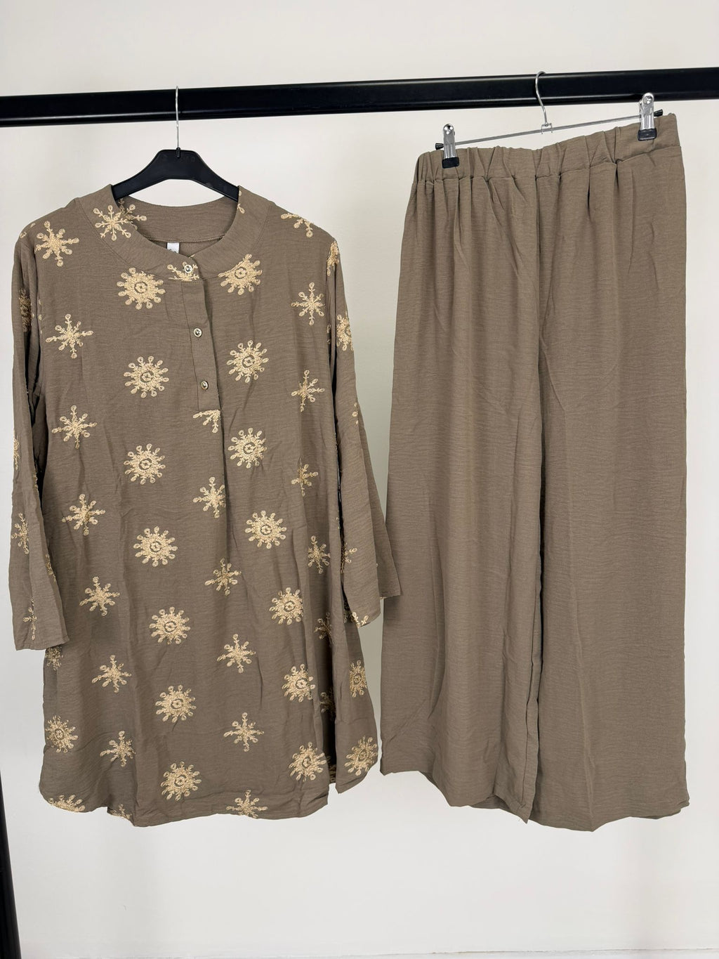 Gold Embroidered Co-Ord Set