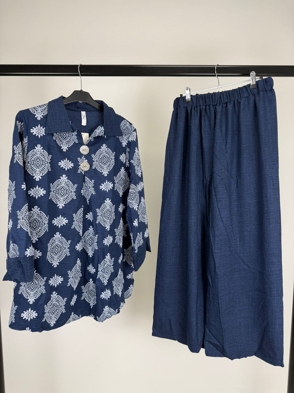 Printed Collar Button Detail Co-Ord Set