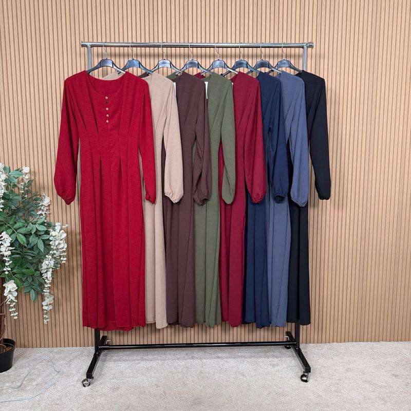 MV - Button Pleated Maxi Dress - one size 8-16 - Casual Womenswear in Multiple Colors for Everyday Style